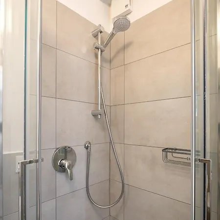 Suriani Apartment *